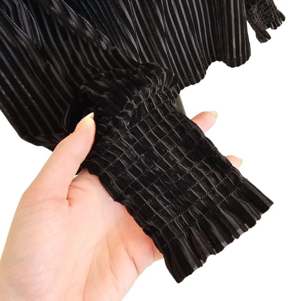 Molly Bracken NWT Black Velvet Long Sleeve Lightweight Sheer Top Sz S / M - Picture 3 of 11